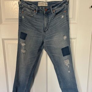 Abercrombie & Fitch Women’s Super Skinny High Rise Jeans